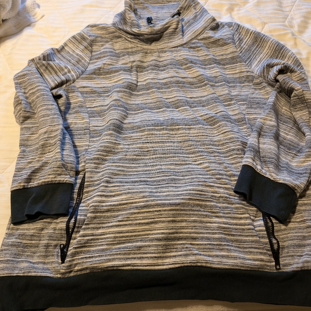 Women's Sweatshirt